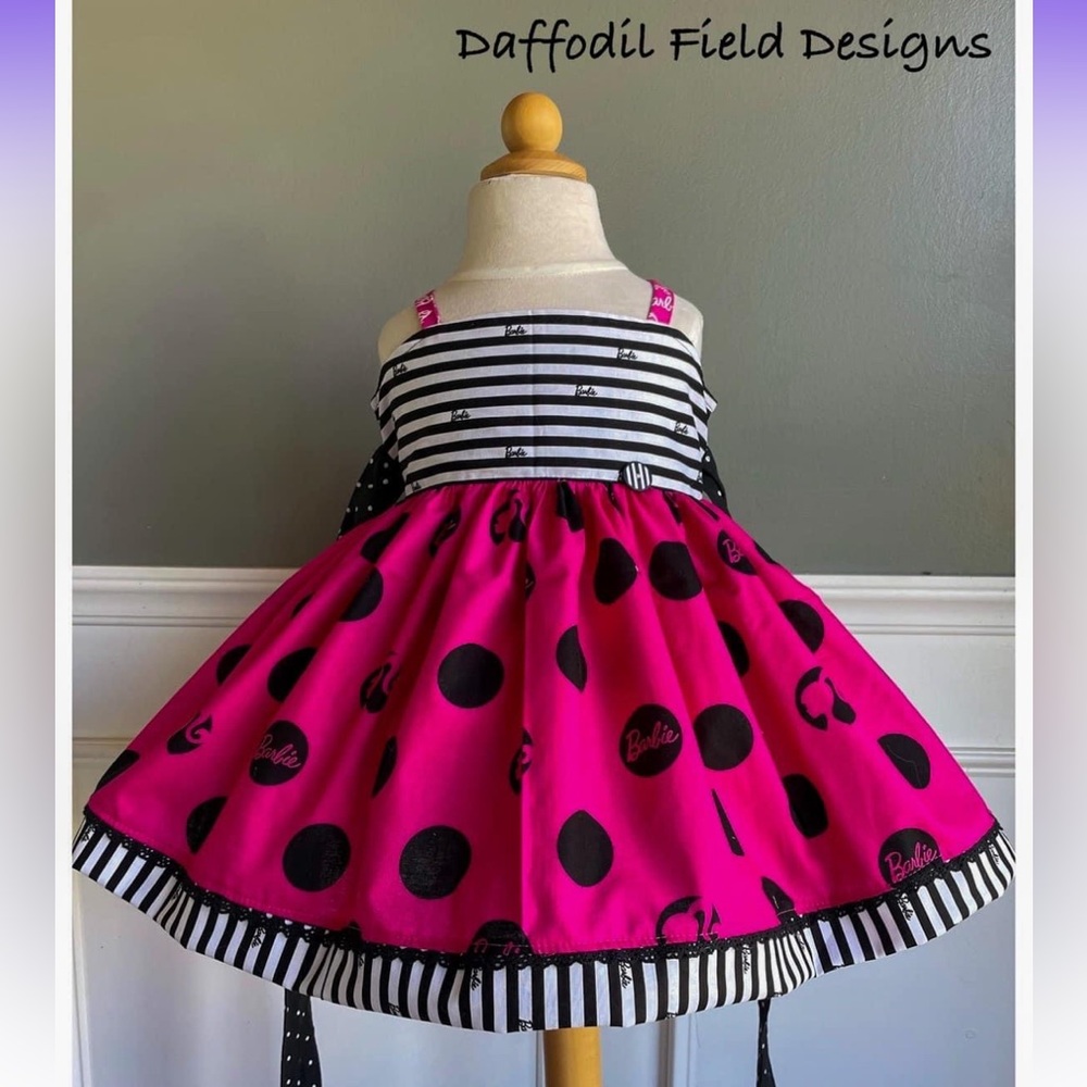 ❌SOLD❌ Daffodil Field Designs Custom Barbie Ellie Top